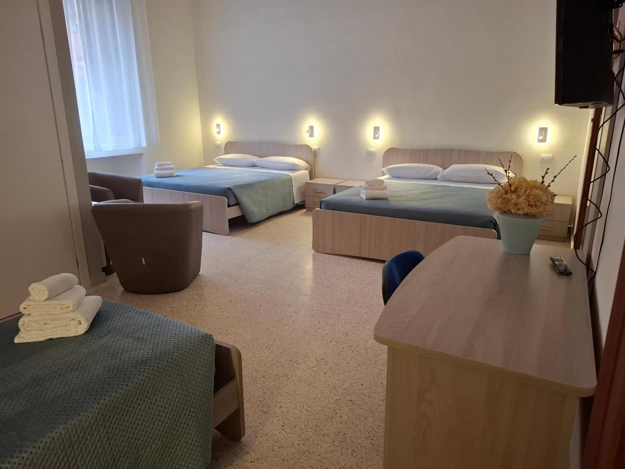 Bed and Breakfast Lupi E Agnelli Bari Exterior foto